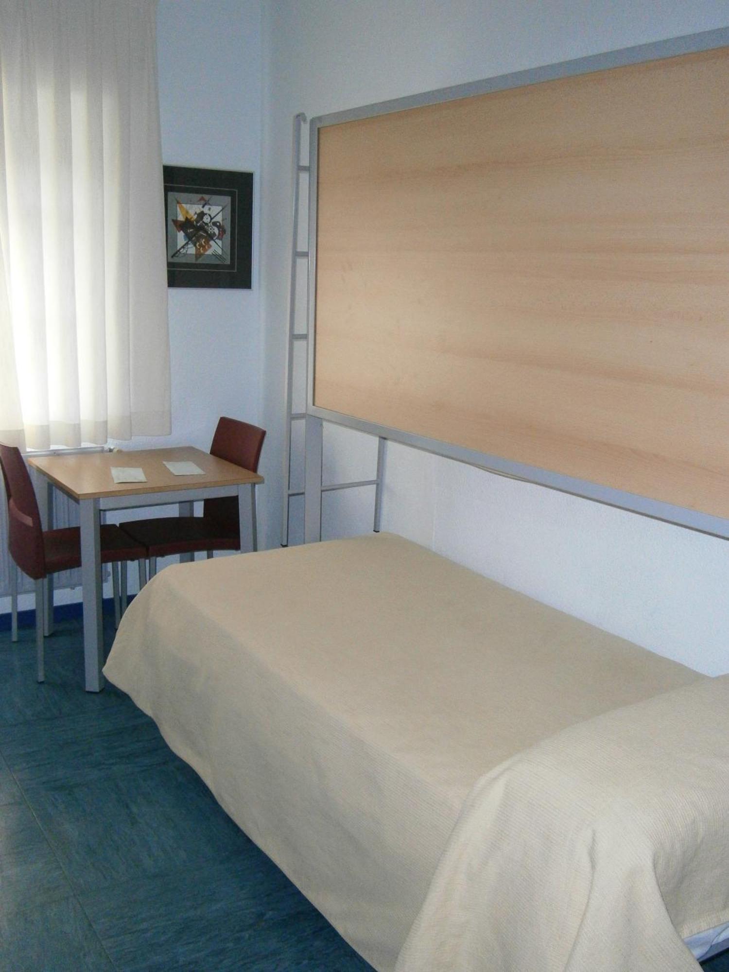Albergue Inturjoven Huelva Exterior photo