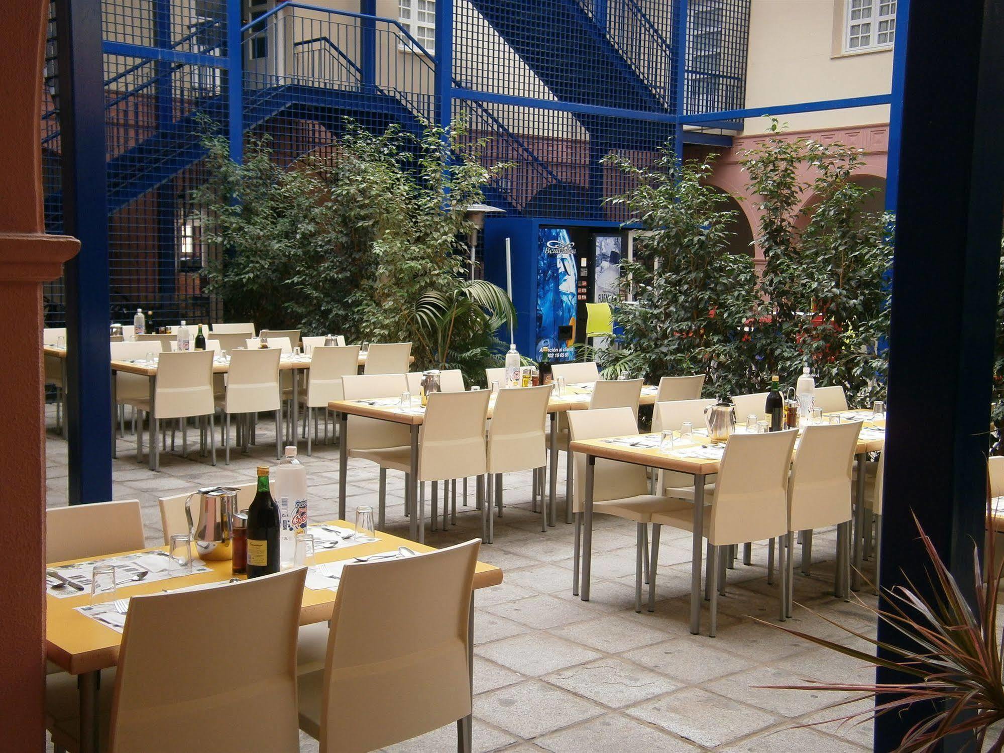 Albergue Inturjoven Huelva Exterior photo