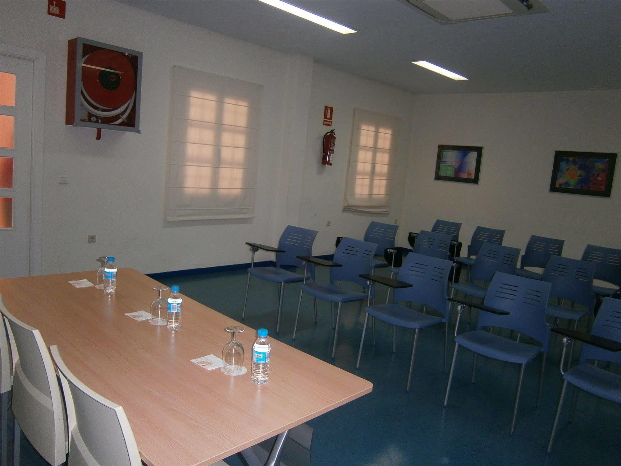 Albergue Inturjoven Huelva Exterior photo